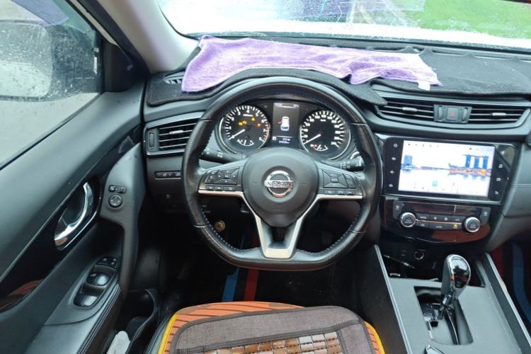 Used Nissan X-Trail 2022 2.0L Two-Wheel Drive Smart Connect & Comfort Edition Steering Wheel