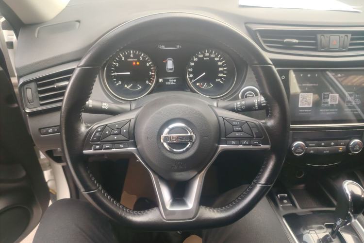 Used Nissan X-Trail 2022 2.0L Two-Wheel Drive Smart Connect Premium Edition Steering Wheel