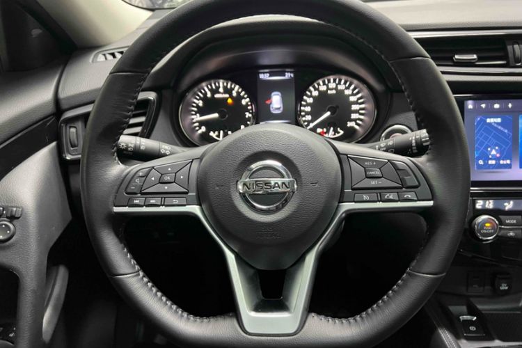 Used Nissan X-Trail 2022 Revised Version 2.0L Two-Wheel Drive Smart Connect & Comfort Edition Steering Wheel