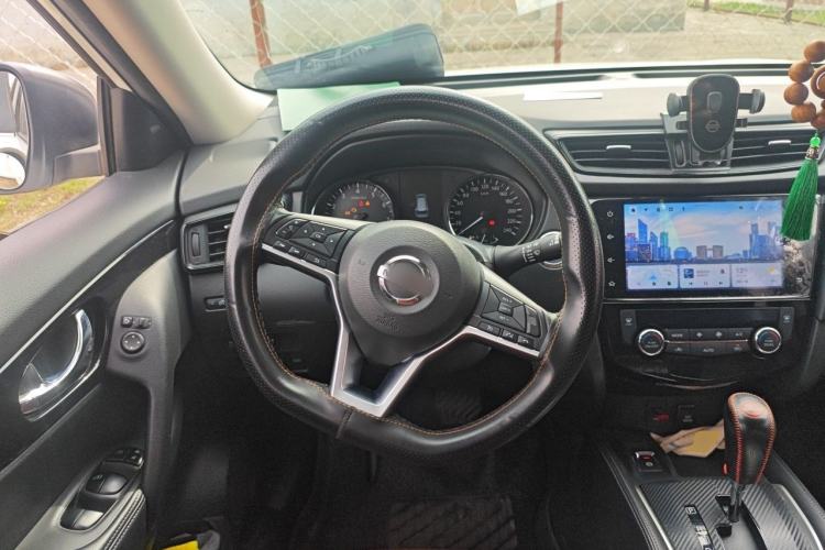 Used Nissan X-Trail 2022 2.0L Two-Wheel Drive Smart Connect & Comfort Edition Steering Wheel