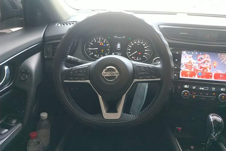 Used Nissan X-Trail 2022 Revised Version 2.0L Two-Wheel Drive Smart Connect & Comfort Edition Steering Wheel