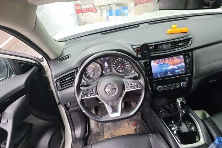 Used Nissan X-Trail 2022 2.0L Two-Wheel Drive Smart Connect Premium Edition Steering Wheel