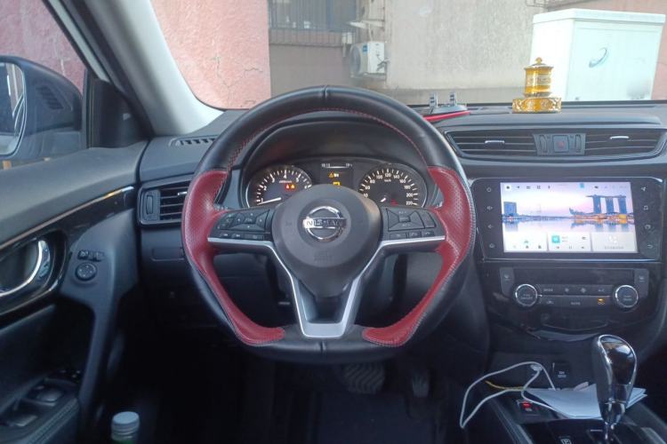 Used Nissan X-Trail 2022 2.0L Two-Wheel Drive Smart Connect & Comfort Edition Steering Wheel