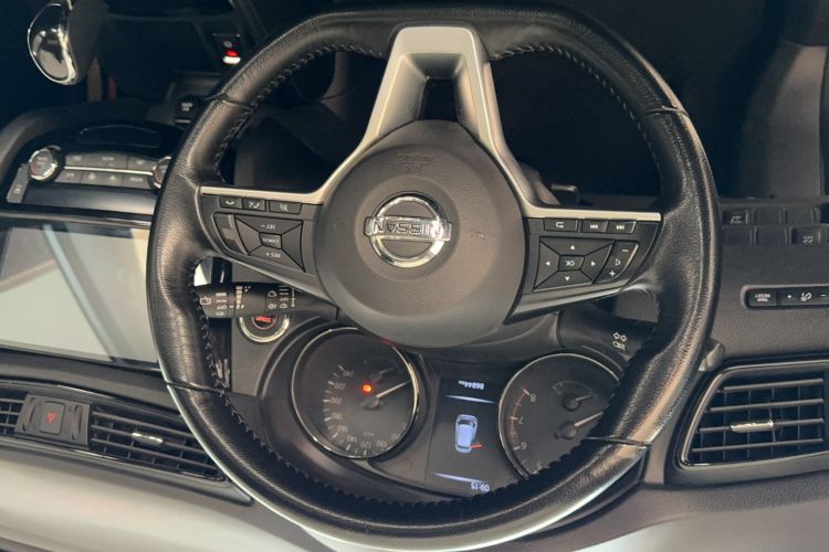 Used Nissan X-Trail 2022 2.0L Two-Wheel Drive Smart Connect Premium Edition Steering Wheel