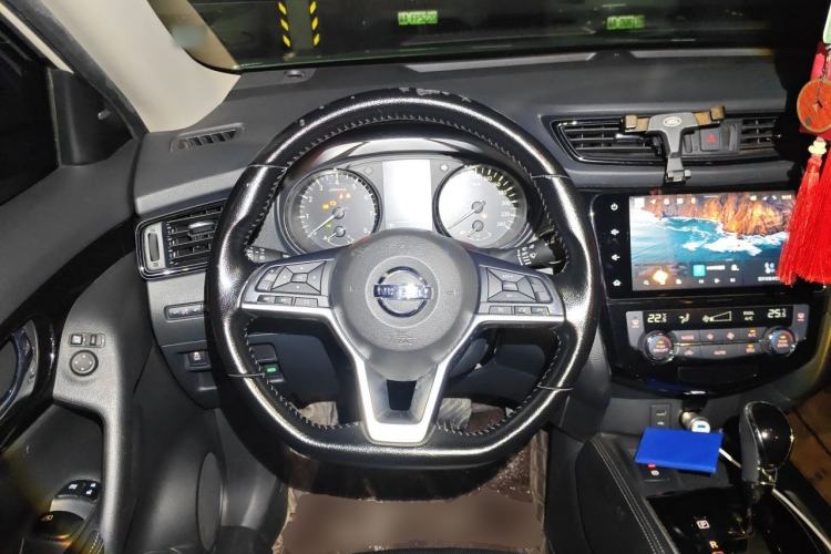 Used Nissan X-Trail 2022 2.0L Two-Wheel Drive Smart Connect Premium Edition Steering Wheel