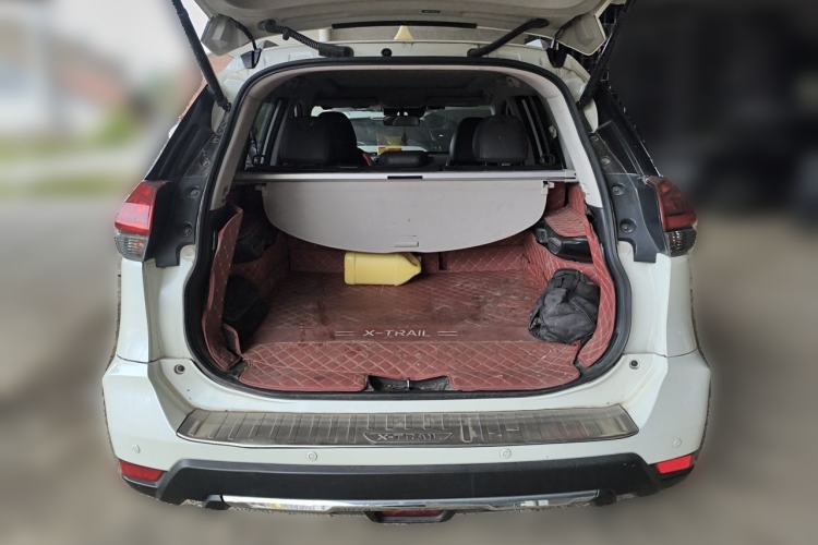 Used Nissan X-Trail 2022 2.0L Two-Wheel Drive Smart Connect Premium Edition Trunk