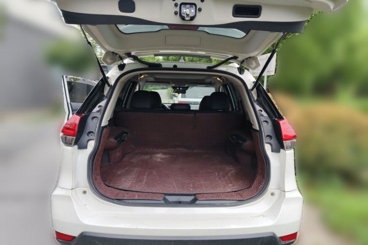 Used Nissan X-Trail 2022 Revised Version 2.0L Two-Wheel Drive Smart Connect Premium Edition Trunk