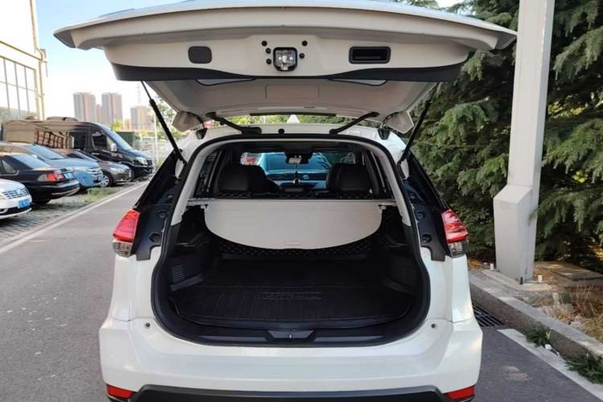 Used Nissan X-Trail 2022 2.0L Two-Wheel Drive Smart Connect & Comfort Edition Trunk