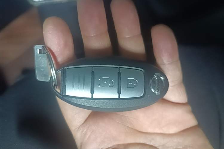 Used Nissan X-Trail 2022 2.0L Two-Wheel Drive Smart Connect & Comfort Edition Vehicle Key