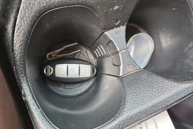 Used Nissan X-Trail 2022 2.0L Two-Wheel Drive Smart Connect Premium Edition Vehicle Key