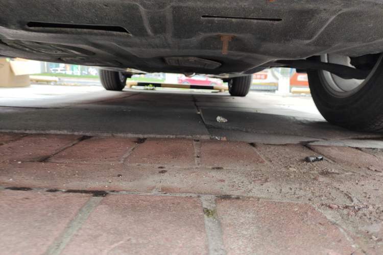 Used Nissan X-Trail 2023 Classic 2.0L Two-Wheel Drive Smart Connect Premium Edition Chassis Front