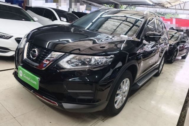 Used Nissan X-Trail 2023 Classic 2.0L Two-Wheel Drive Smart Connect & Comfort Edition
