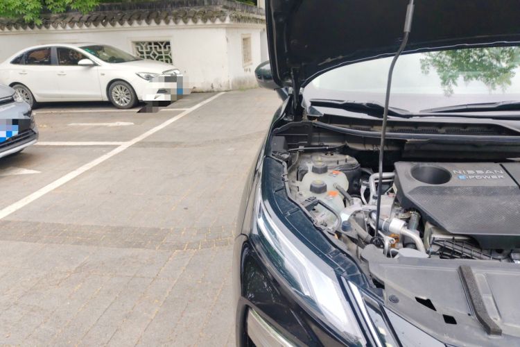 Used Nissan X-Trail 2023 e-POWER Ultra-Hybrid Dual-Motor All-Wheel-Drive Supreme Edition Engine Bay Right