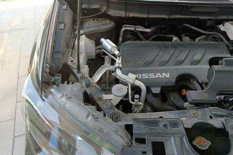 Used Nissan X-Trail 2023 Classic 2.0L Two-Wheel Drive Smart Connect & Comfort Edition Engine Bay Right