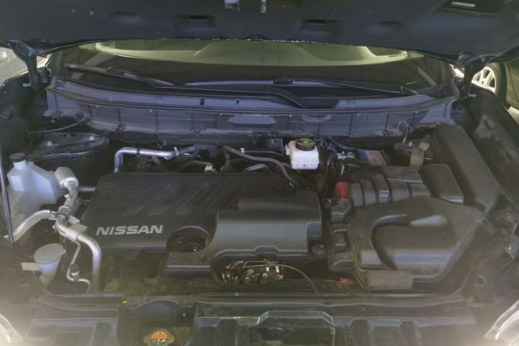 Used Nissan X-Trail 2023 Classic 2.0L Two-Wheel Drive Smart Connect Premium Edition Engine Bay