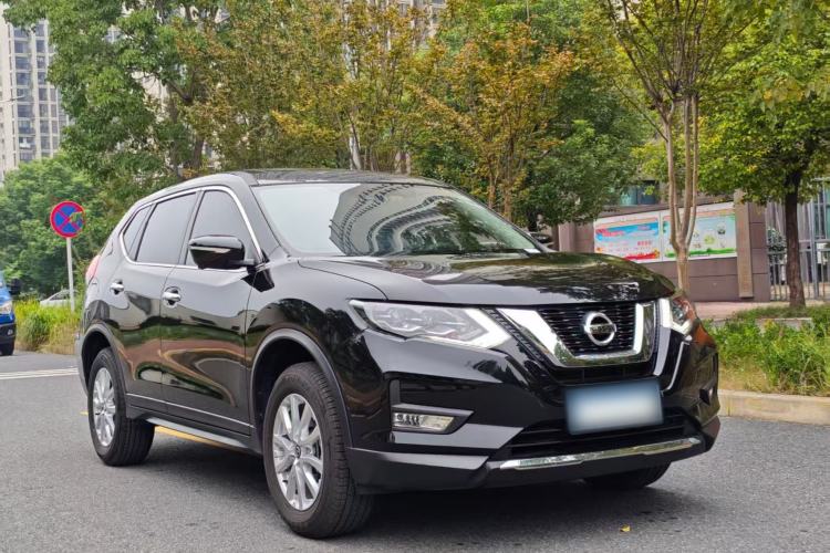Used Nissan X-Trail 2023 Classic 2.0L Two-Wheel Drive Smart Connect Premium Edition Exterior 1