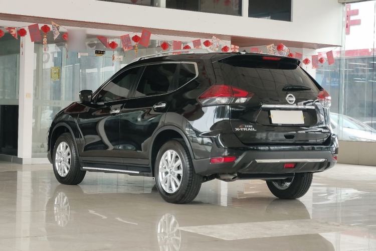 Used Nissan X-Trail 2023 Classic 2.0L Two-Wheel Drive Smart Connect & Comfort Edition Exterior 3