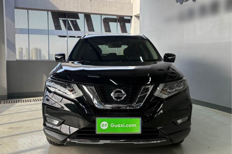 Used Nissan X-Trail 2023 Classic 2.0L Two-Wheel Drive Smart Connect Premium Edition Exterior 4