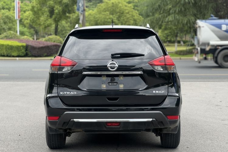 Used Nissan X-Trail 2023 Classic 2.0L Two-Wheel Drive Smart Connect Premium Edition Exterior 7