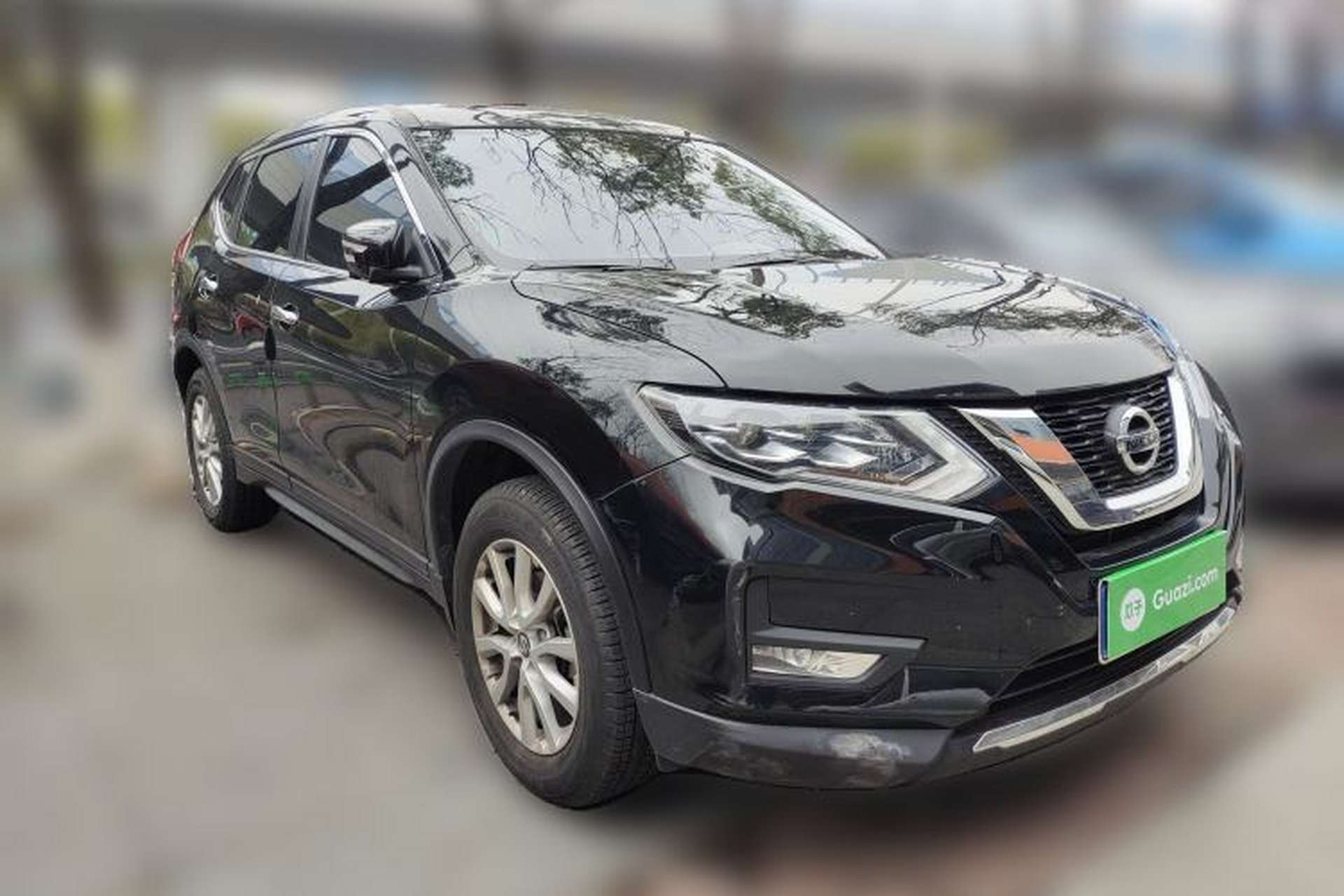 Used Nissan X-Trail 2023 Classic 2.0L Two-Wheel Drive Smart Connect Premium Edition Front Right 45 Deg