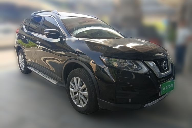 Used Nissan X-Trail 2023 Classic 2.0L Two-Wheel Drive Smart Connect & Comfort Edition Front Right 45 Deg