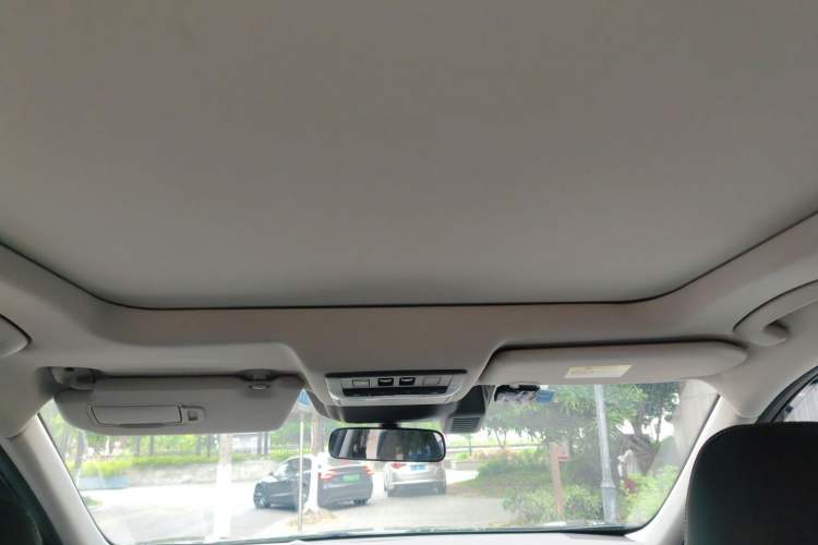 Used Nissan X-Trail 2023 e-POWER Ultra-Hybrid Dual-Motor All-Wheel-Drive Supreme Edition Headliner