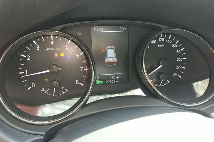 Used Nissan X-Trail 2023 Classic 2.0L Two-Wheel Drive Smart Connect & Comfort Edition Instrument Cluster