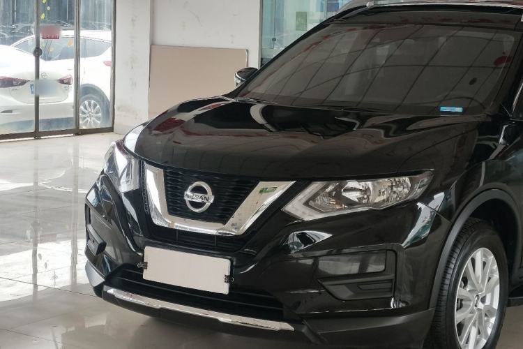 Used Nissan X-Trail 2023 Classic 2.0L Two-Wheel Drive Smart Connect & Comfort Edition Left Front Headlight