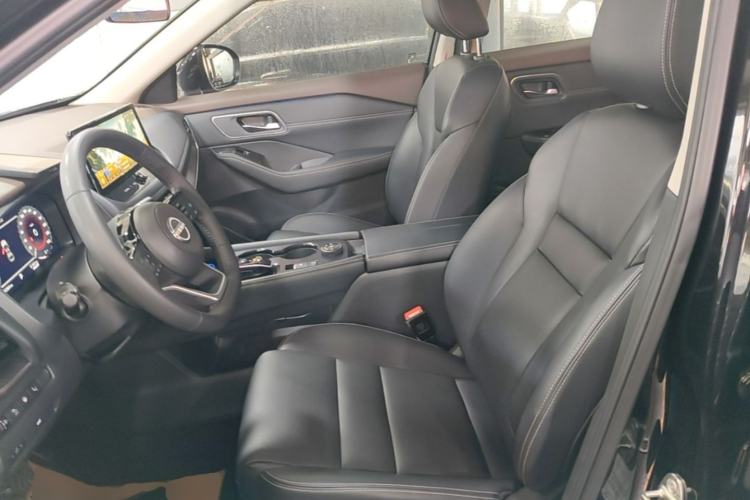 Used Nissan X-Trail 2023 e-POWER Ultra-Hybrid Dual-Motor All-Wheel-Drive Supreme Edition Left Front Seat