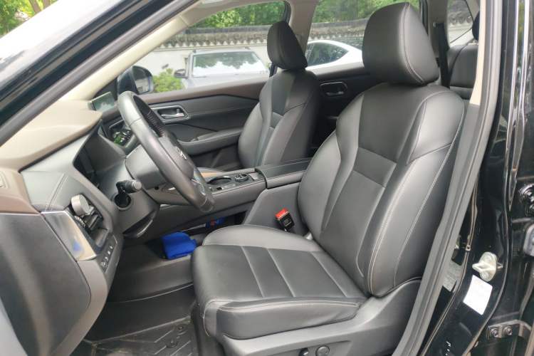 Used Nissan X-Trail 2023 e-POWER Ultra-Hybrid Dual-Motor All-Wheel-Drive Supreme Edition Left Front Seat