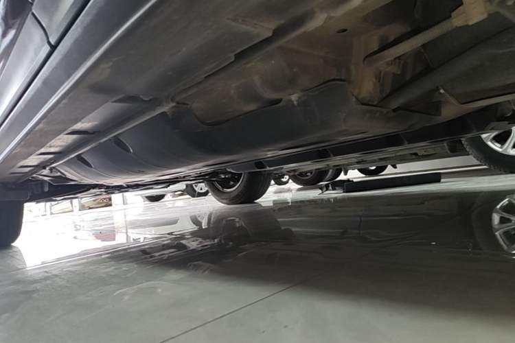 Used Nissan X-Trail 2023 Classic 2.0L Two-Wheel Drive Smart Connect Premium Edition Left Side Sill