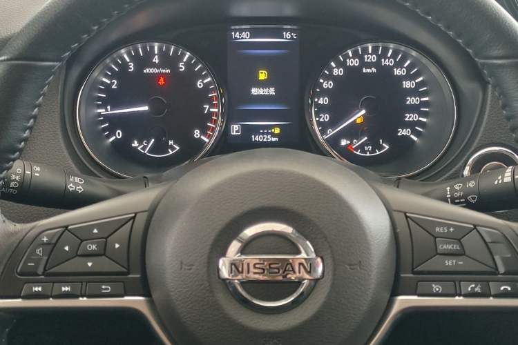 Used Nissan X-Trail 2023 Classic 2.0L Two-Wheel Drive Smart Connect & Comfort Edition Odometer Close Up