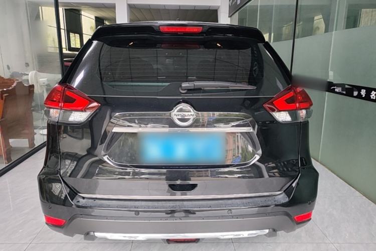 Used Nissan X-Trail 2023 Classic 2.0L Two-Wheel Drive Smart Connect Premium Edition Rear