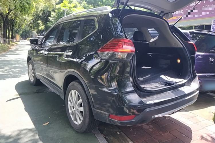 Used Nissan X-Trail 2023 Classic 2.0L Two-Wheel Drive Smart Connect & Comfort Edition Rear Left 45 Deg