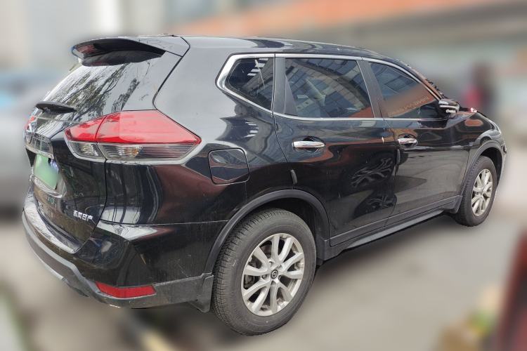 Used Nissan X-Trail 2023 Classic 2.0L Two-Wheel Drive Smart Connect Premium Edition Rear Right 45 Deg