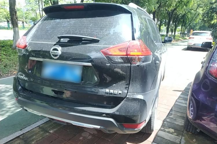 Used Nissan X-Trail 2023 Classic 2.0L Two-Wheel Drive Smart Connect & Comfort Edition Rear Right 45 Deg