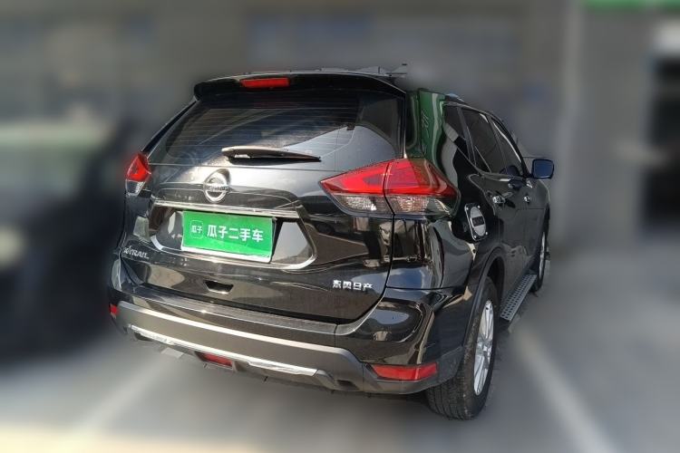 Used Nissan X-Trail 2023 Classic 2.0L Two-Wheel Drive Smart Connect & Comfort Edition Rear Right 45 Deg