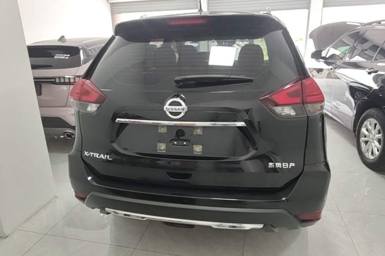Used Nissan X-Trail 2023 Classic 2.0L Two-Wheel Drive Smart Connect Premium Edition Rear