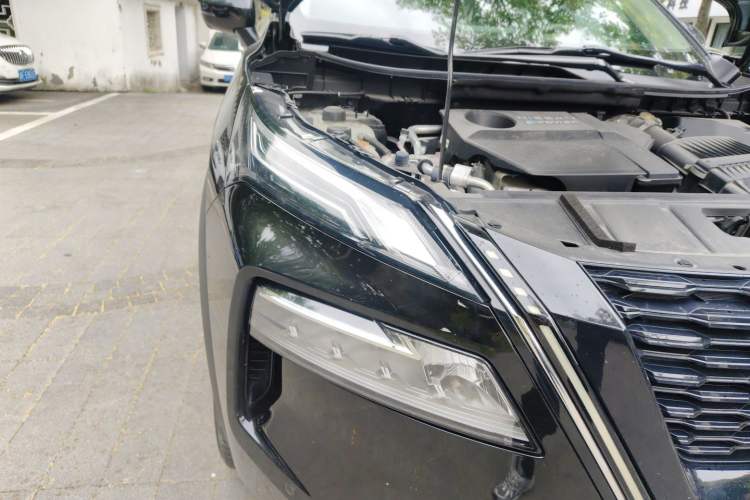 Used Nissan X-Trail 2023 e-POWER Ultra-Hybrid Dual-Motor All-Wheel-Drive Supreme Edition Right Front Headlight