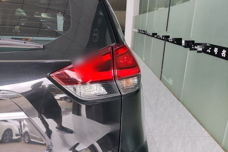 Used Nissan X-Trail 2023 Classic 2.0L Two-Wheel Drive Smart Connect Premium Edition Right Rear Taillight