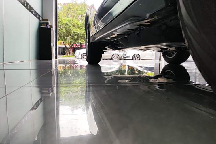 Used Nissan X-Trail 2023 Classic 2.0L Two-Wheel Drive Smart Connect Premium Edition Right Side Sill