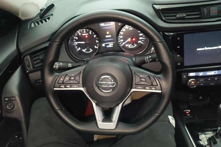 Used Nissan X-Trail 2023 Classic 2.0L Two-Wheel Drive Smart Connect & Comfort Edition Steering Wheel