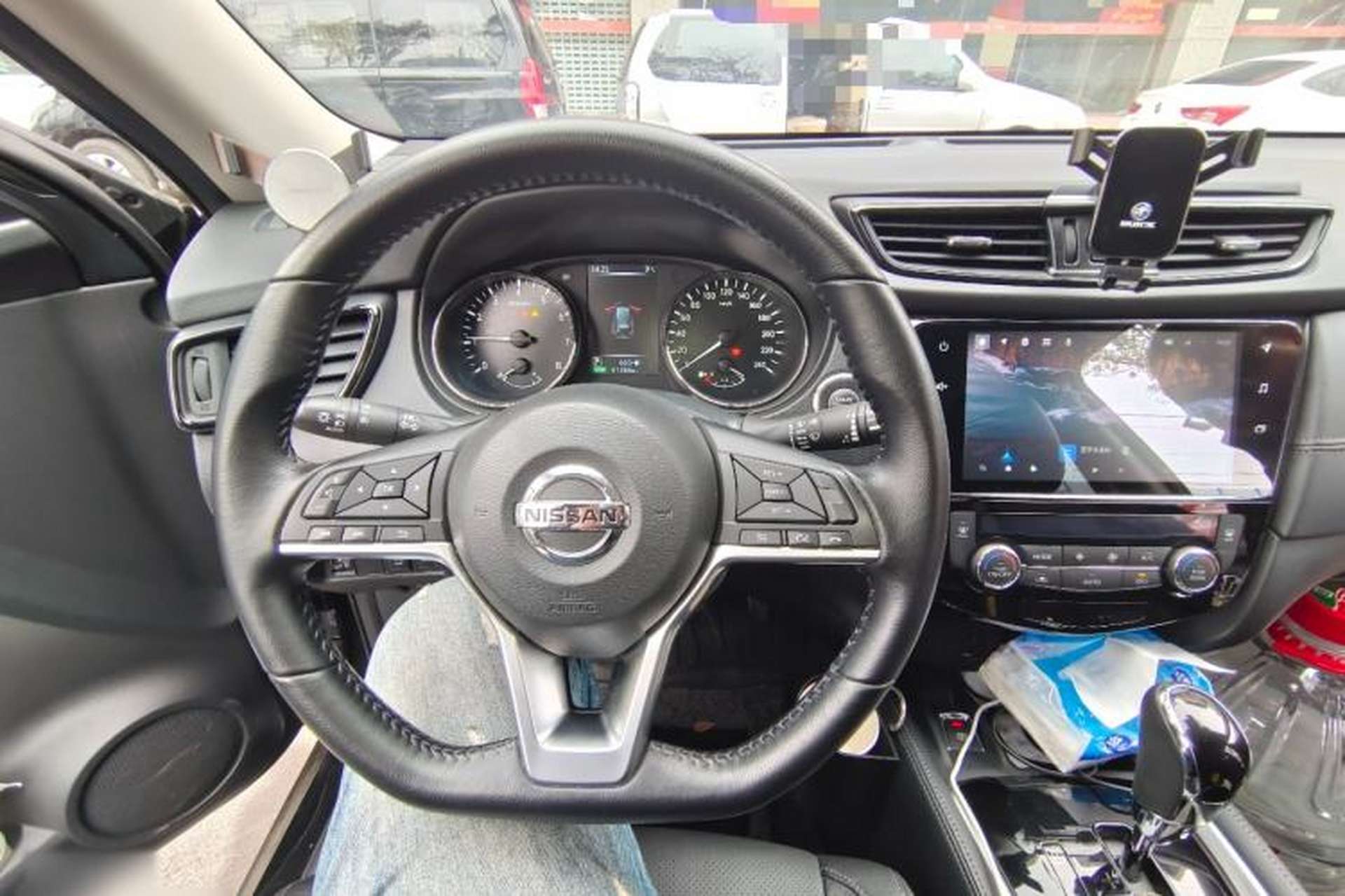 Used Nissan X-Trail 2023 Classic 2.0L Two-Wheel Drive Smart Connect Premium Edition Steering Wheel