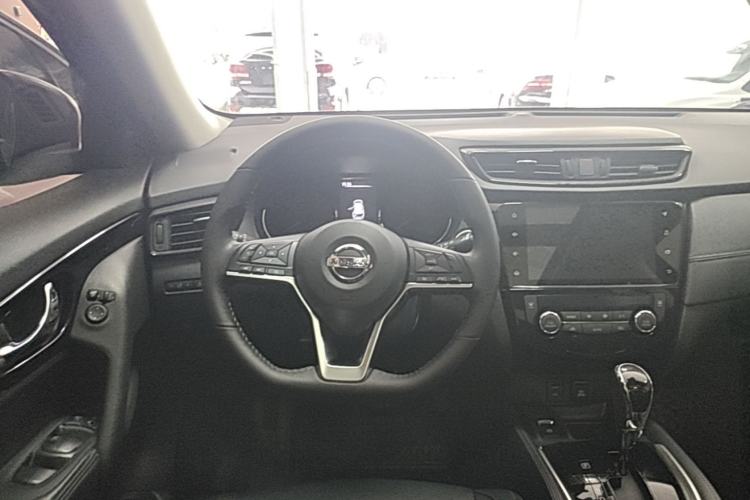 Used Nissan X-Trail 2023 Classic 2.0L Two-Wheel Drive Smart Connect Premium Edition Steering Wheel