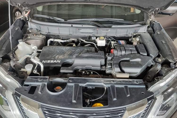 Used Nissan X-Trail 2023 Classic 2.0L Two-Wheel Drive Smart Connect & Comfort Edition Engine Bay