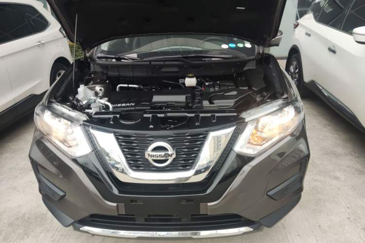 Used Nissan X-Trail 2023 Classic 2.0L Two-Wheel Drive Smart Connect & Comfort Edition Engine Bay