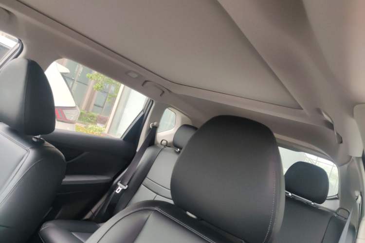 Used Nissan X-Trail 2023 Classic 2.0L Two-Wheel Drive Smart Connect & Comfort Edition Headliner