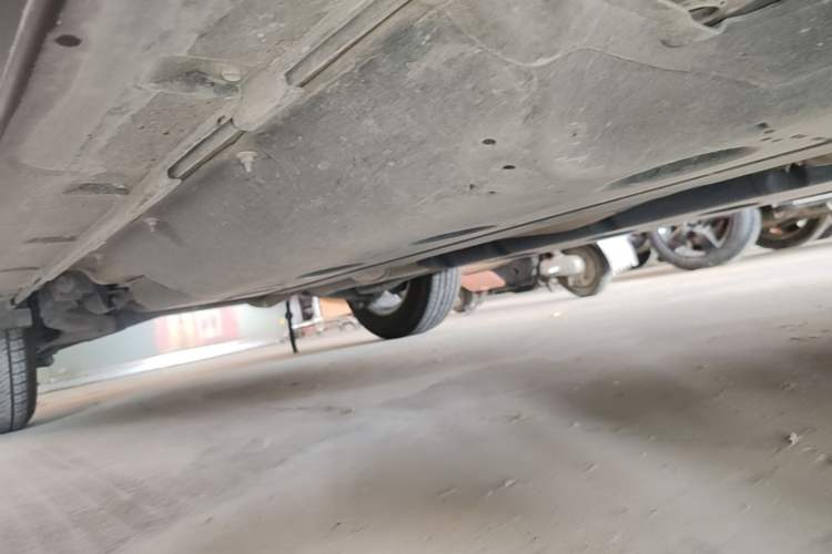 Used Nissan X-Trail 2023 Classic 2.0L Two-Wheel Drive Smart Connect & Comfort Edition Right Side Sill