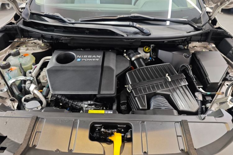 Used Nissan X-Trail 2023 e-POWER Ultra-Hybrid Dual-Motor All-Wheel-Drive Luxury Edition Engine Bay