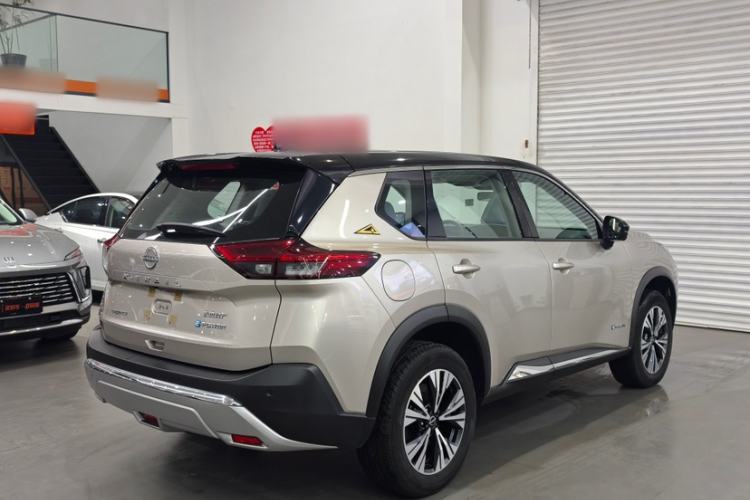 Used Nissan X-Trail 2023 e-POWER Ultra-Hybrid Dual-Motor All-Wheel-Drive Luxury Edition Exterior 1